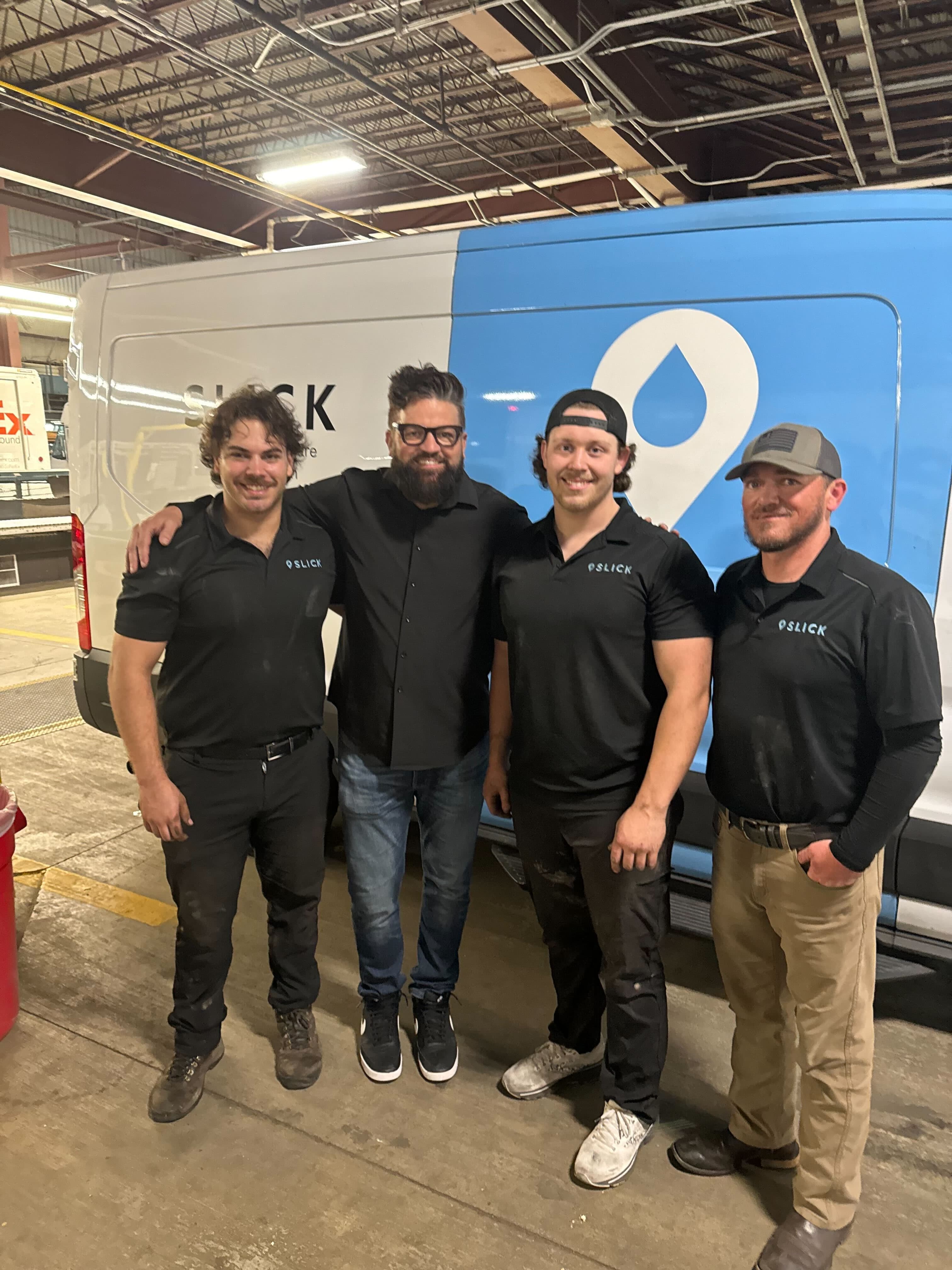 Hiring the Best Fleet Mechanics and Keeping Them